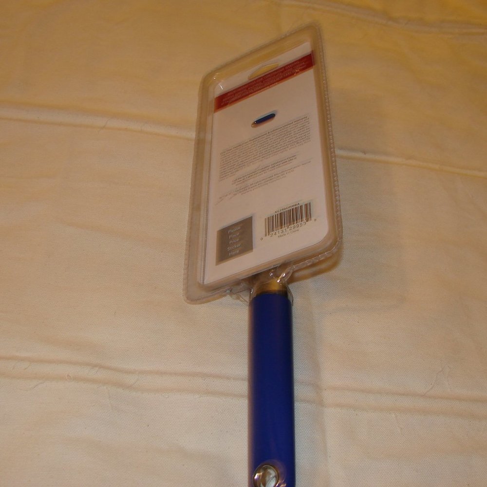 "D-82025" Fine Grater/Zester - Picture 3 of 4